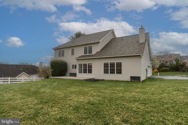 1265 STONE CREEK DR, Hummelstown, PA 17036
