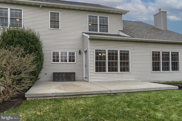 1265 STONE CREEK DR, Hummelstown, PA 17036