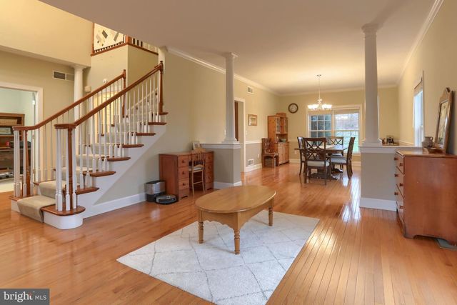 1265 STONE CREEK DR, Hummelstown, PA 17036