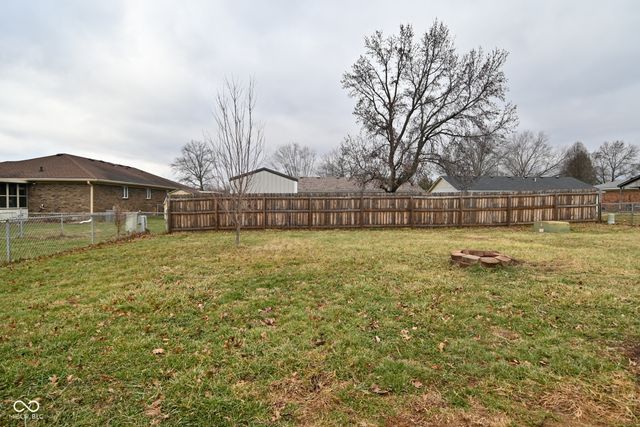 528 Hickory Drive, Danville, IN 46122