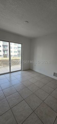 2415 NW 16th St Rd 315, Miami, FL 33125