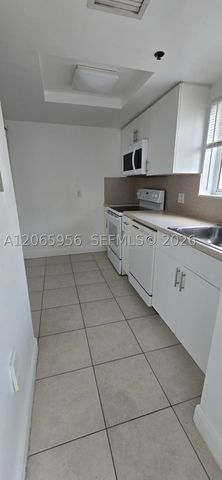 2415 NW 16th St Rd 315, Miami, FL 33125
