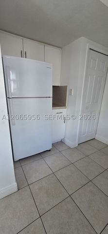 2415 NW 16th St Rd 315, Miami, FL 33125