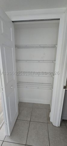 2415 NW 16th St Rd 315, Miami, FL 33125