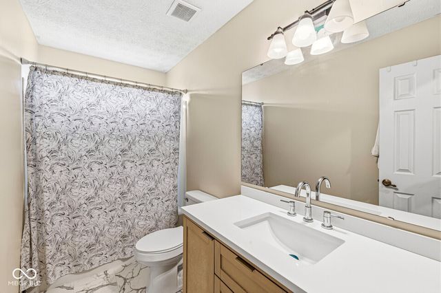 12303 W Ridge Circle, Indianapolis, IN 46236