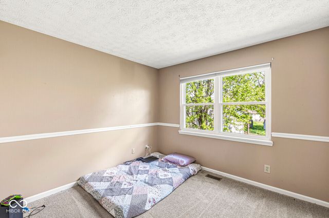 12303 W Ridge Circle, Indianapolis, IN 46236