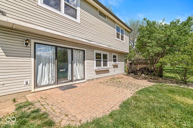 12303 W Ridge Circle, Indianapolis, IN 46236