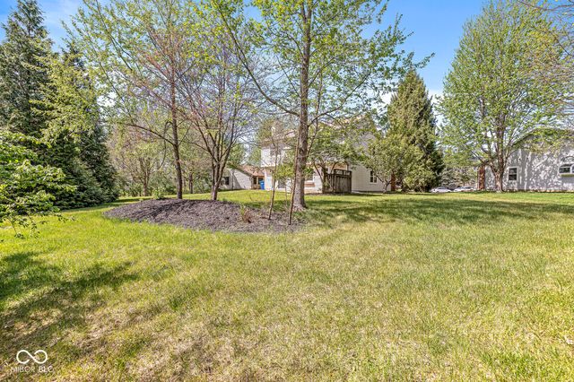 12303 W Ridge Circle, Indianapolis, IN 46236