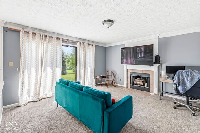 12303 W Ridge Circle, Indianapolis, IN 46236