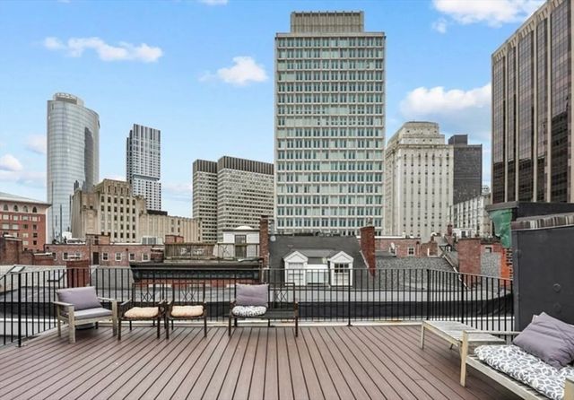 23 Temple Street 6, Boston, MA 02114