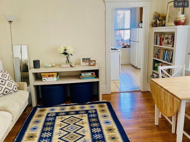 23 Temple Street 6, Boston, MA 02114