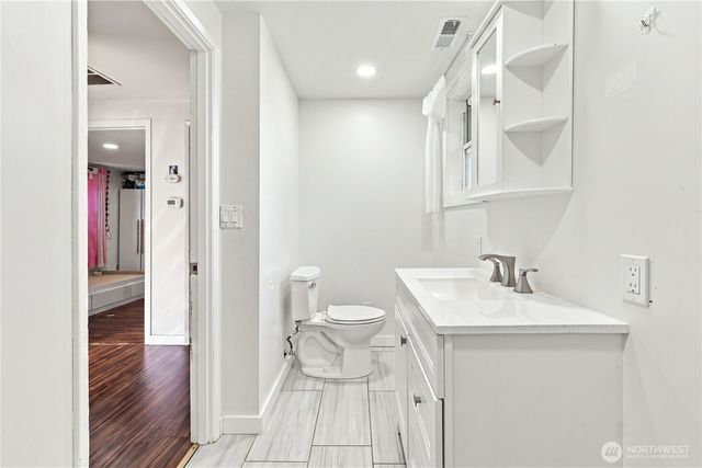 10409 3rd Avenue SW, Seattle, WA 98146