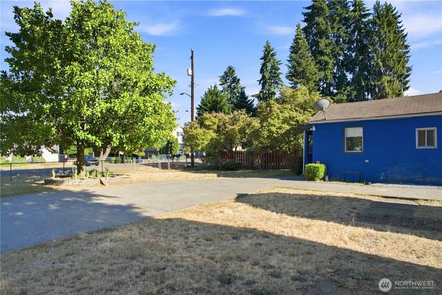 10409 3rd Avenue SW, Seattle, WA 98146
