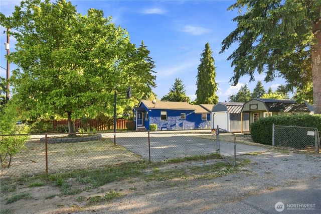 10409 3rd Avenue SW, Seattle, WA 98146