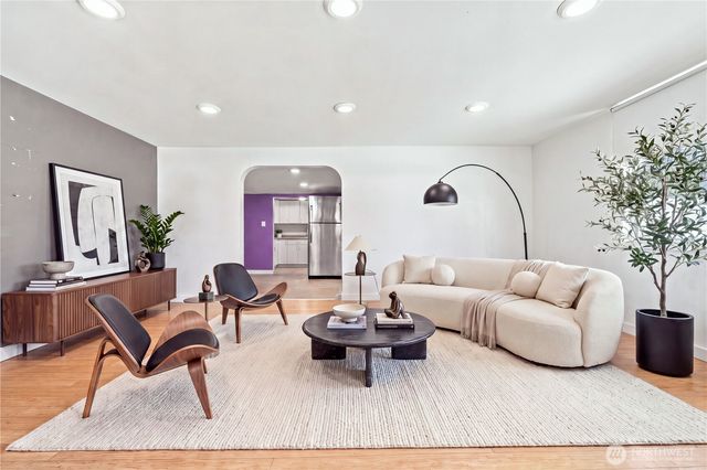 10409 3rd Avenue SW, Seattle, WA 98146