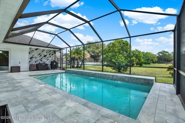 690 Sudbrook Lane, Spring Hill, FL 34609