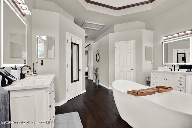 690 Sudbrook Lane, Spring Hill, FL 34609