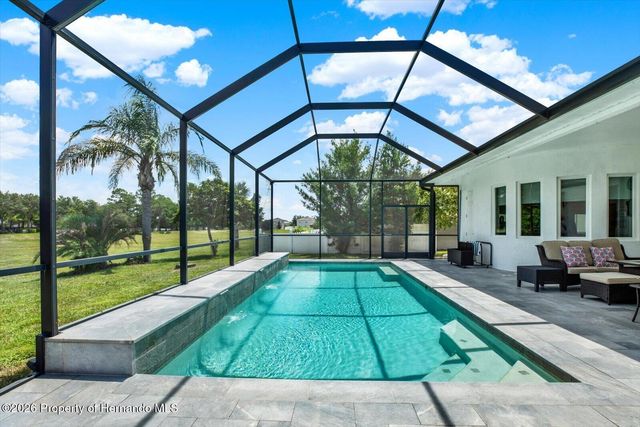 690 Sudbrook Lane, Spring Hill, FL 34609