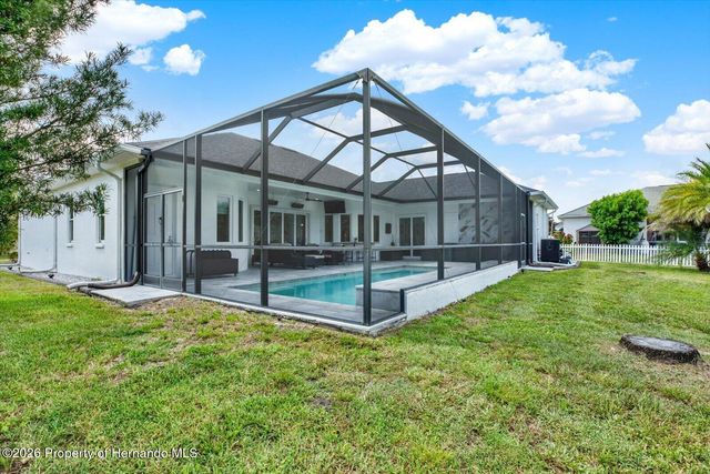 690 Sudbrook Lane, Spring Hill, FL 34609