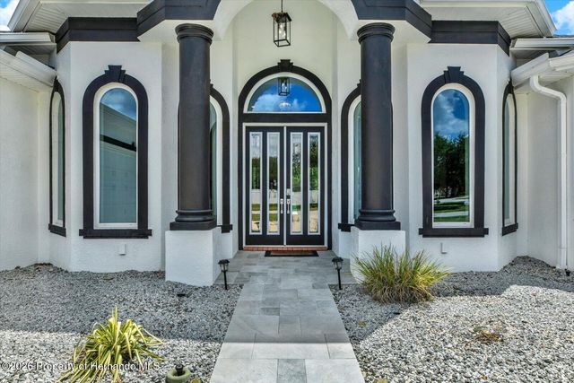 690 Sudbrook Lane, Spring Hill, FL 34609