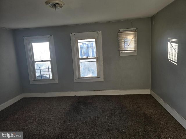 307 S AUGUSTA AVE, Baltimore, MD 21229