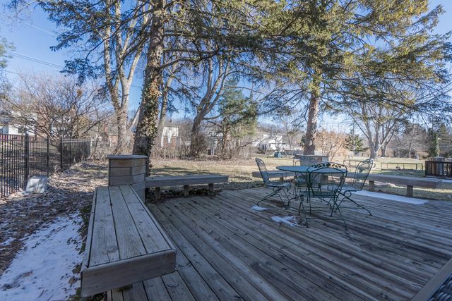 2714 Antietam Drive, Ann Arbor, MI 48105