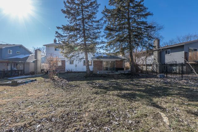 2714 Antietam Drive, Ann Arbor, MI 48105