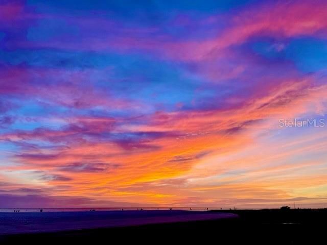 515 AVENIDA DE MAYO, Sarasota, FL 34242