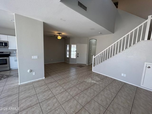 858 E NARDINI Street, San Tan Valley, AZ 85140