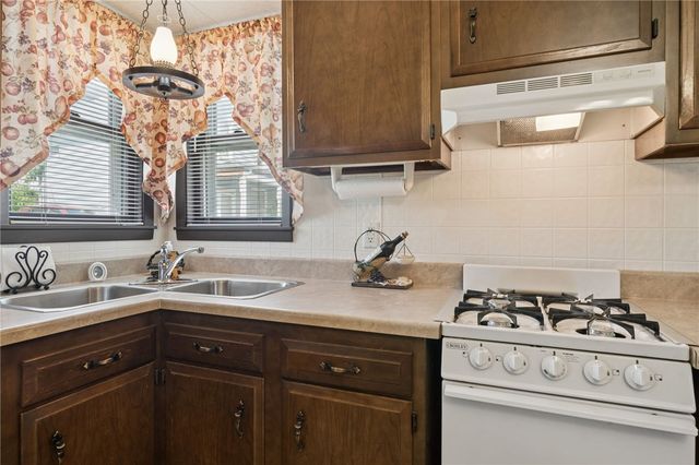 514 Finley St, Monongahela City, PA 15063