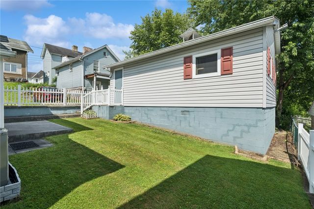 514 Finley St, Monongahela City, PA 15063
