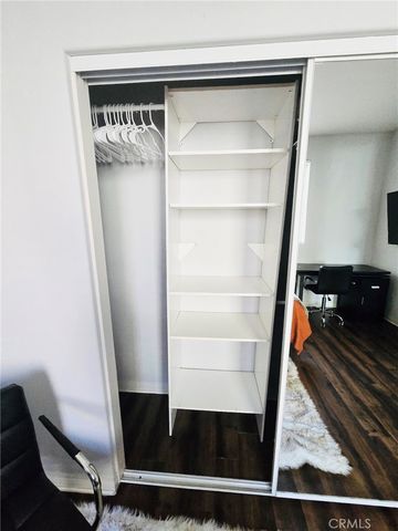 14120 W Willow Lane, Van Nuys, CA 91405