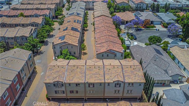 14120 W Willow Lane, Van Nuys, CA 91405