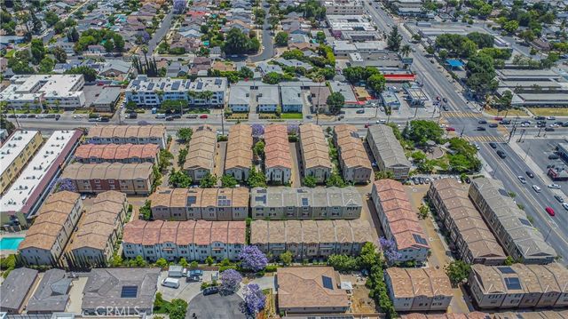 14120 W Willow Lane, Van Nuys, CA 91405