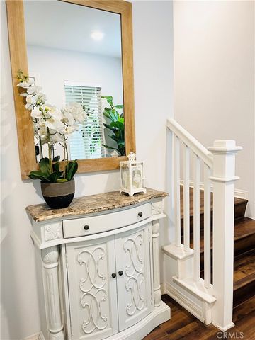 14120 W Willow Lane, Van Nuys, CA 91405