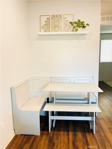 14120 W Willow Lane, Van Nuys, CA 91405