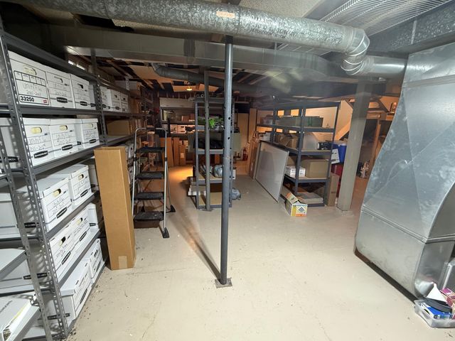 1715 Peck Street, Muskegon, MI 49441