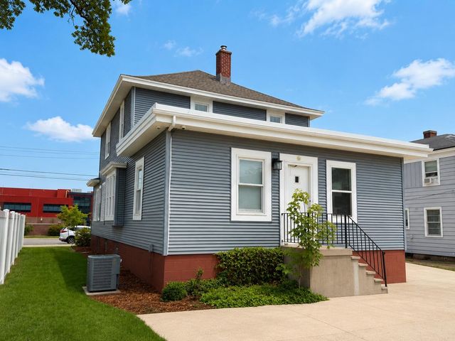 1715 Peck Street, Muskegon, MI 49441