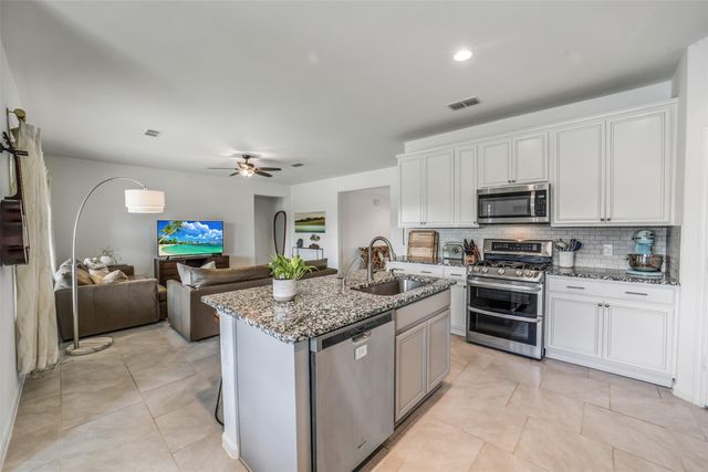 4123 Chester Bay Lane, Missouri City, TX 77459