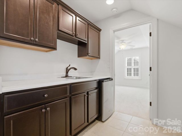 1180 Avalon Place, Matthews, NC 28104