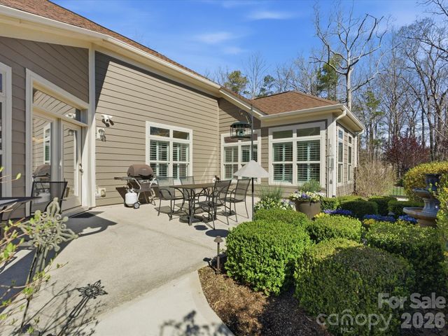 1180 Avalon Place, Matthews, NC 28104