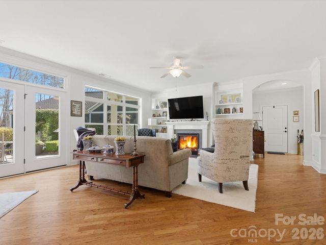 1180 Avalon Place, Matthews, NC 28104