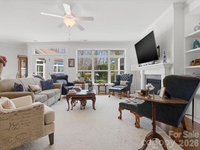 1180 Avalon Place, Matthews, NC 28104