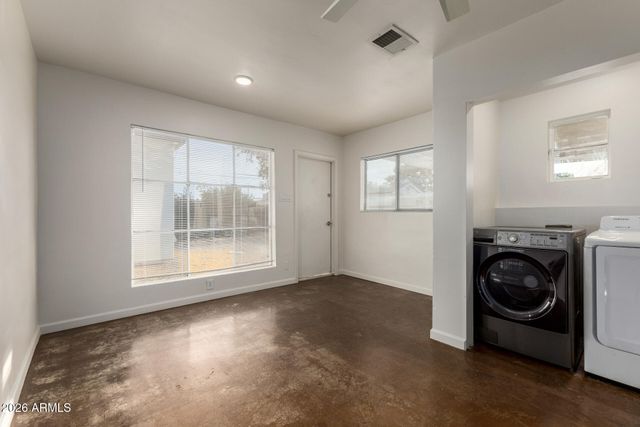 365 E WELDON Avenue MH, Phoenix, AZ 85012