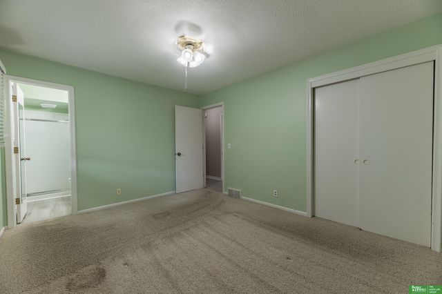 2512 N 143 Street, Omaha, NE 68164