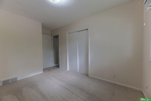 2512 N 143 Street, Omaha, NE 68164