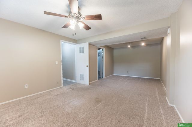 2512 N 143 Street, Omaha, NE 68164