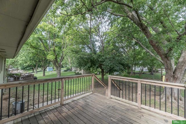 2512 N 143 Street, Omaha, NE 68164
