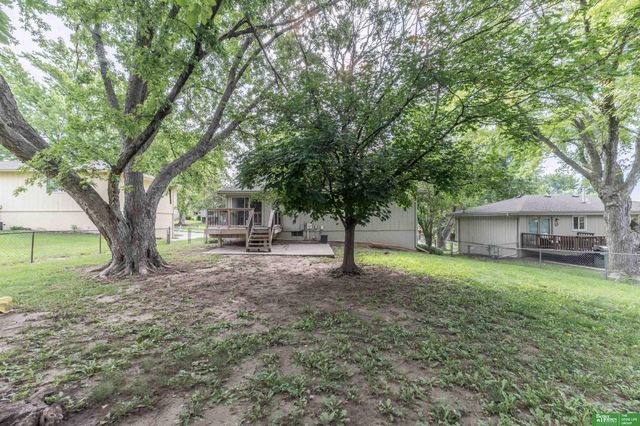 2512 N 143 Street, Omaha, NE 68164