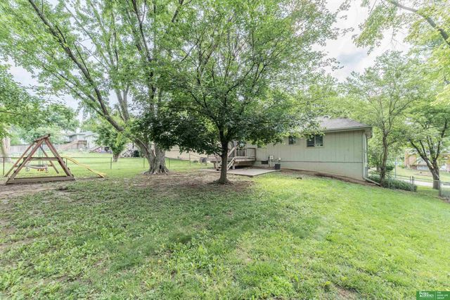 2512 N 143 Street, Omaha, NE 68164